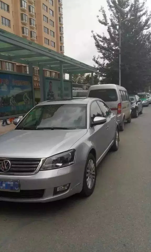 公交候車亭 候車亭 公交站臺(tái) 江蘇榮大